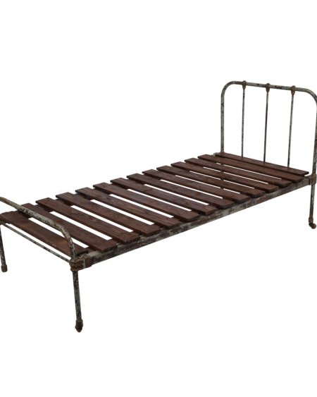 Grey Rusted Bed With Mattress 